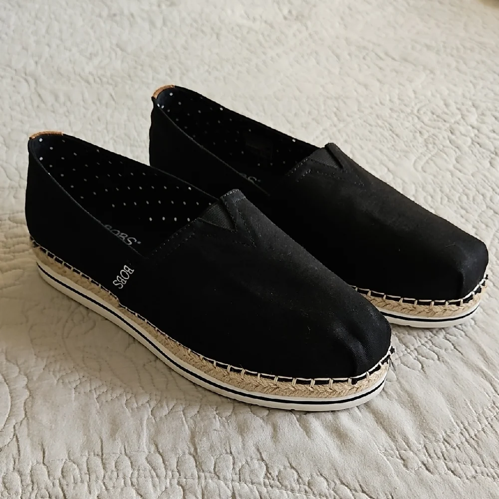 BOB'S By Skechers Black Canvas Espadrille‎ Slip-on Size 9.5
